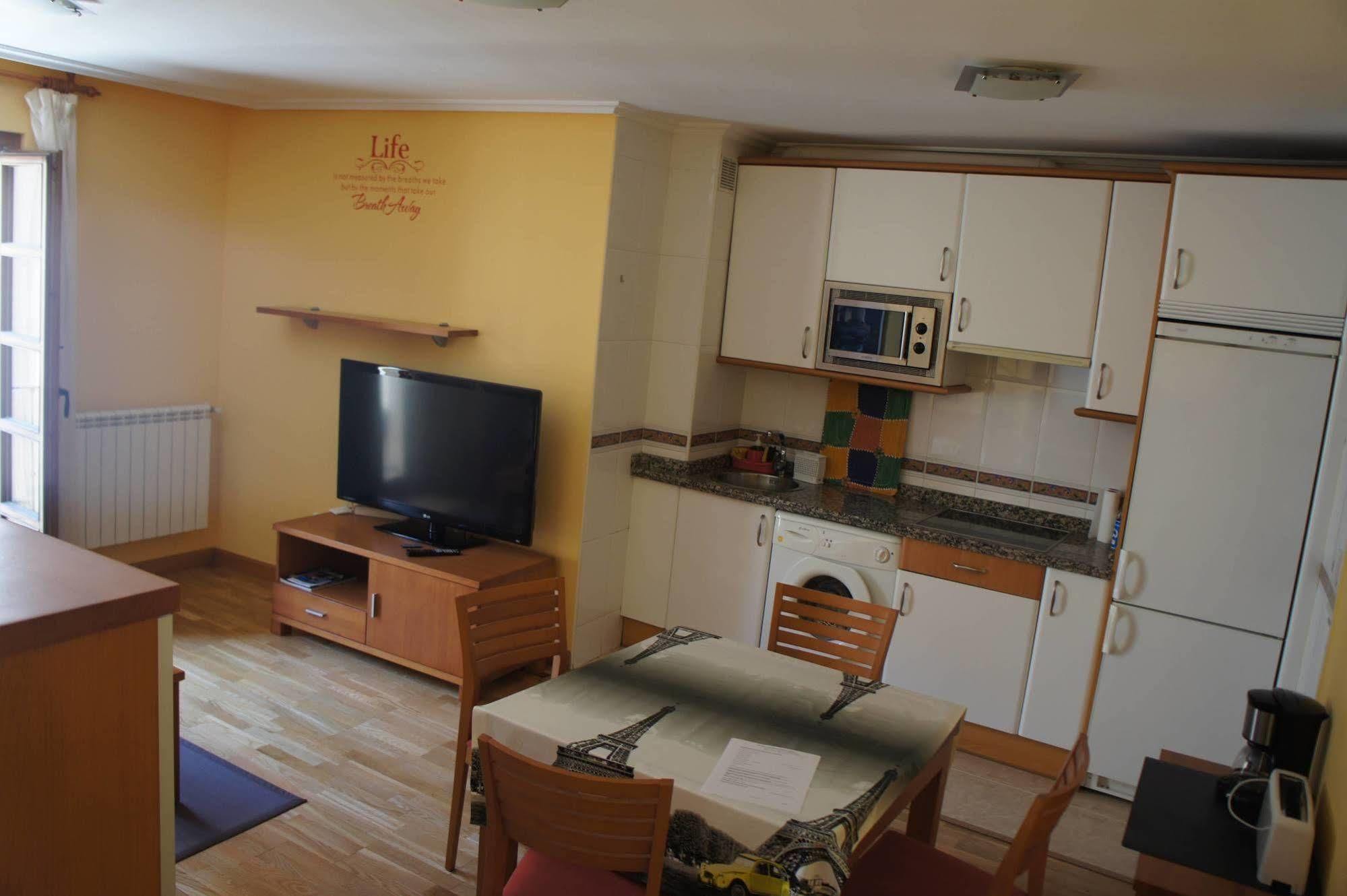 Monumental Apartments Саламанка Экстерьер фото